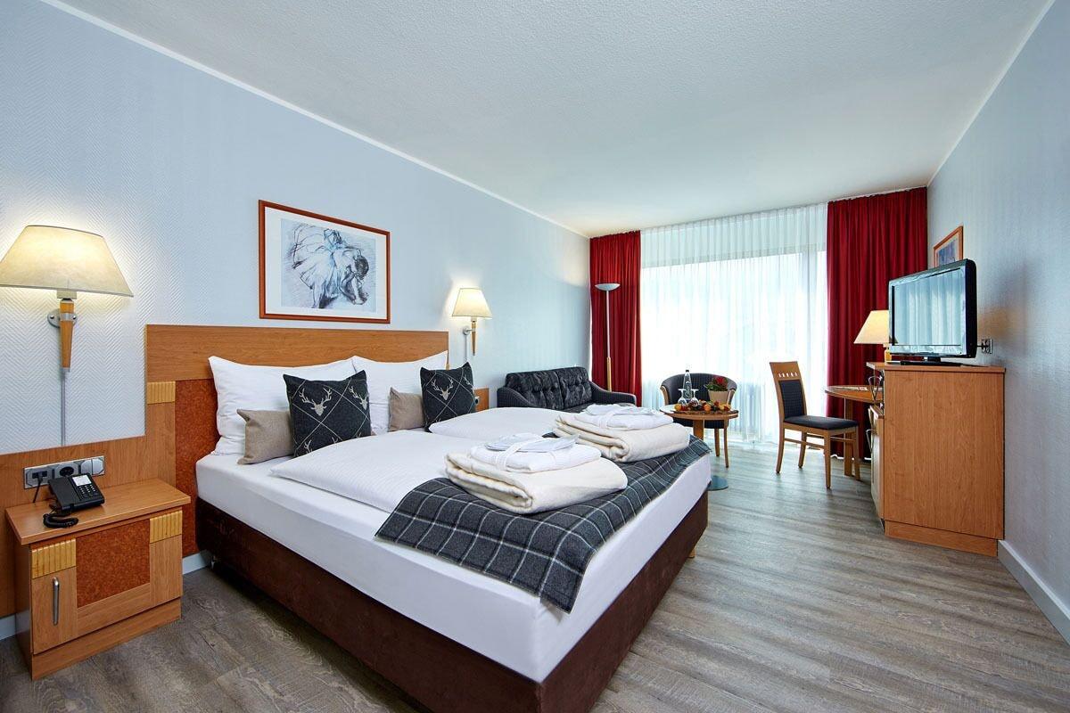 Hotel Koenigshof (Adults Only) Garmisch-Partenkirchen Bagian luar foto