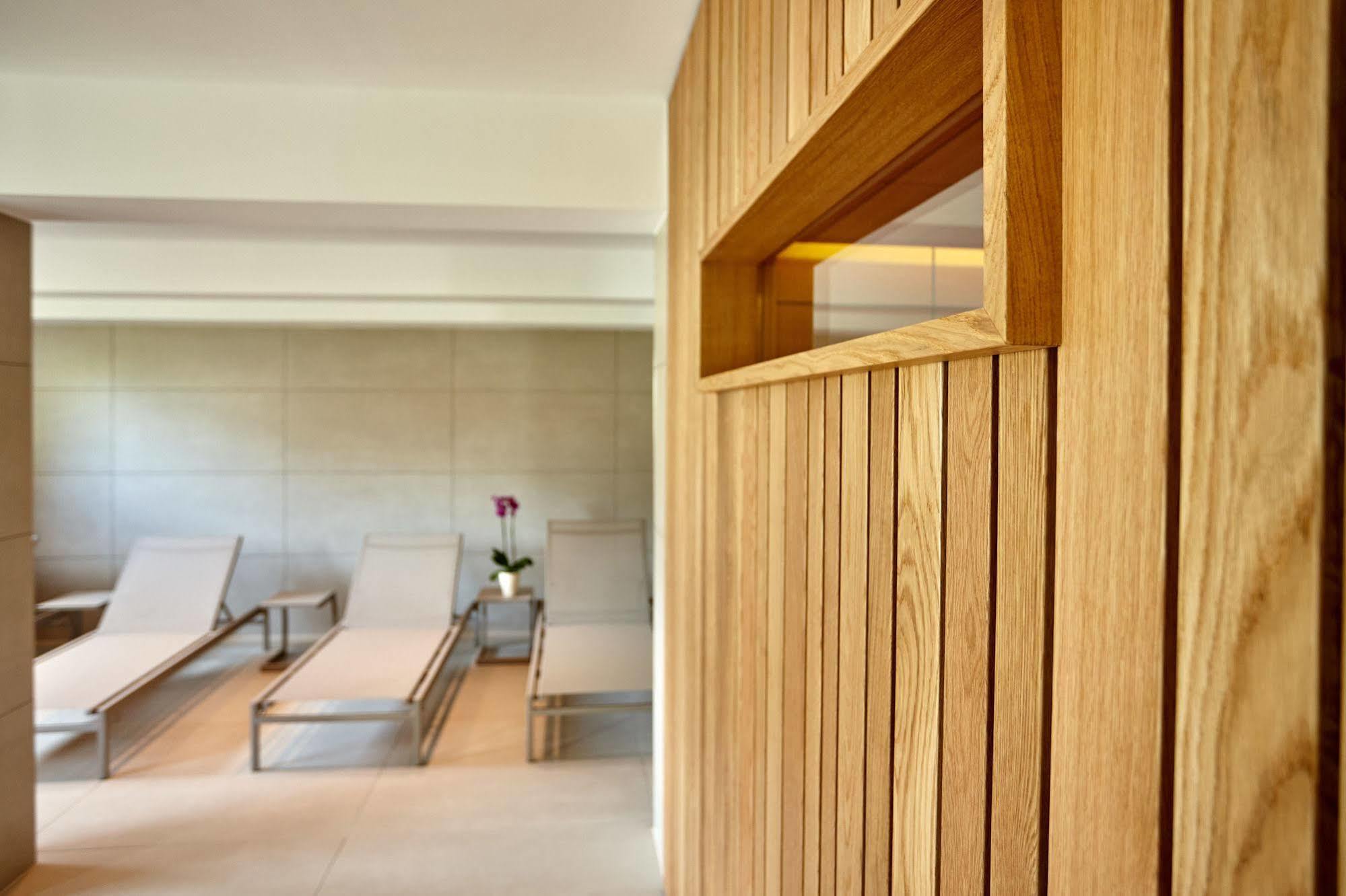 Hotel Koenigshof (Adults Only) Garmisch-Partenkirchen Bagian luar foto